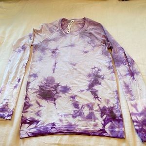 Lululemon long sleeve size 8